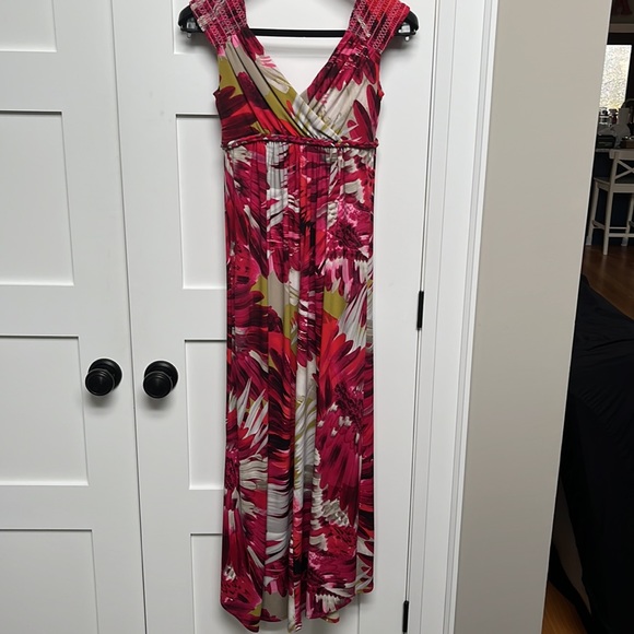 High/Low 💐Midi Floral Dress 💐 - Picture 2 of 5